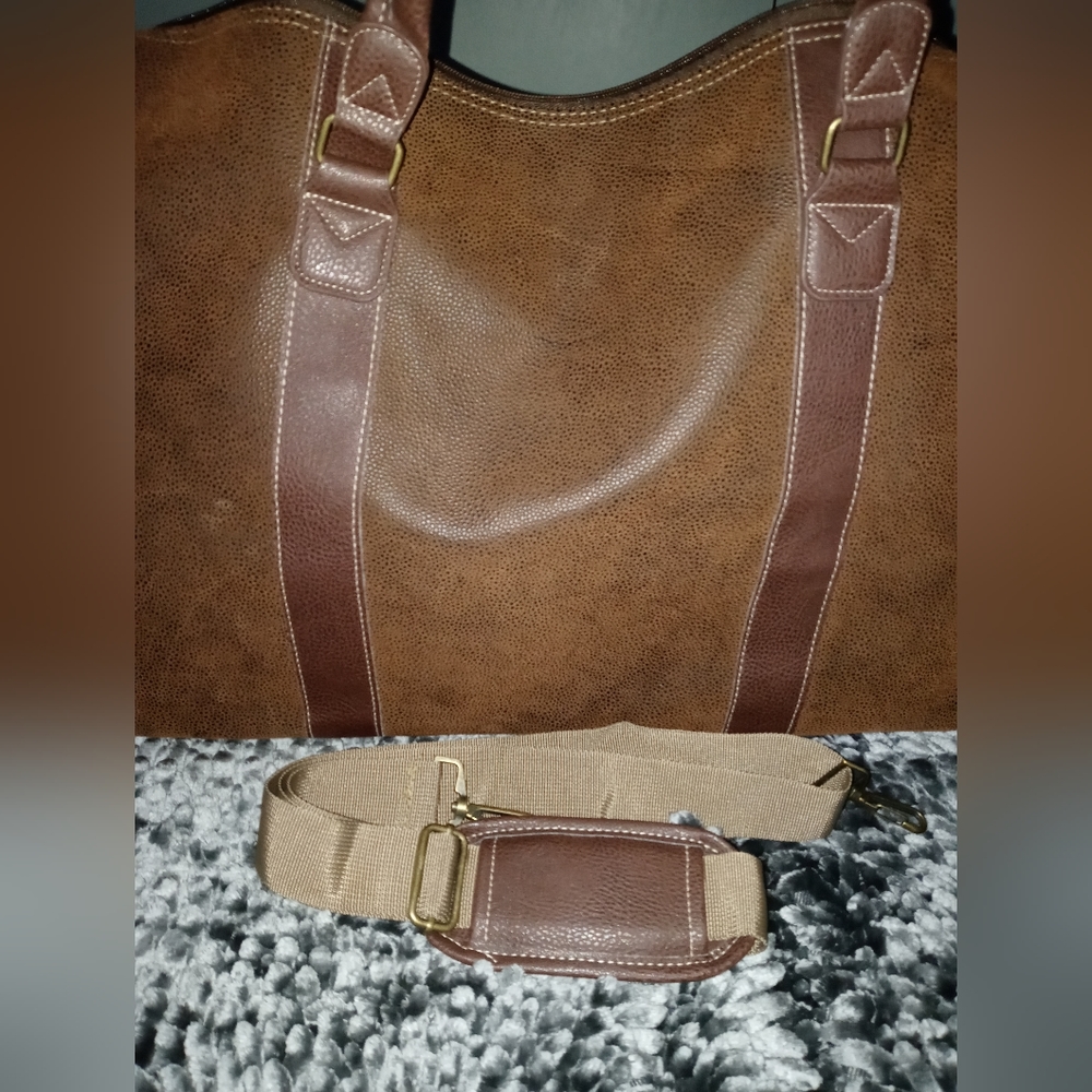 Overnight Bag/Travel Bag - Picture 5 of 11
